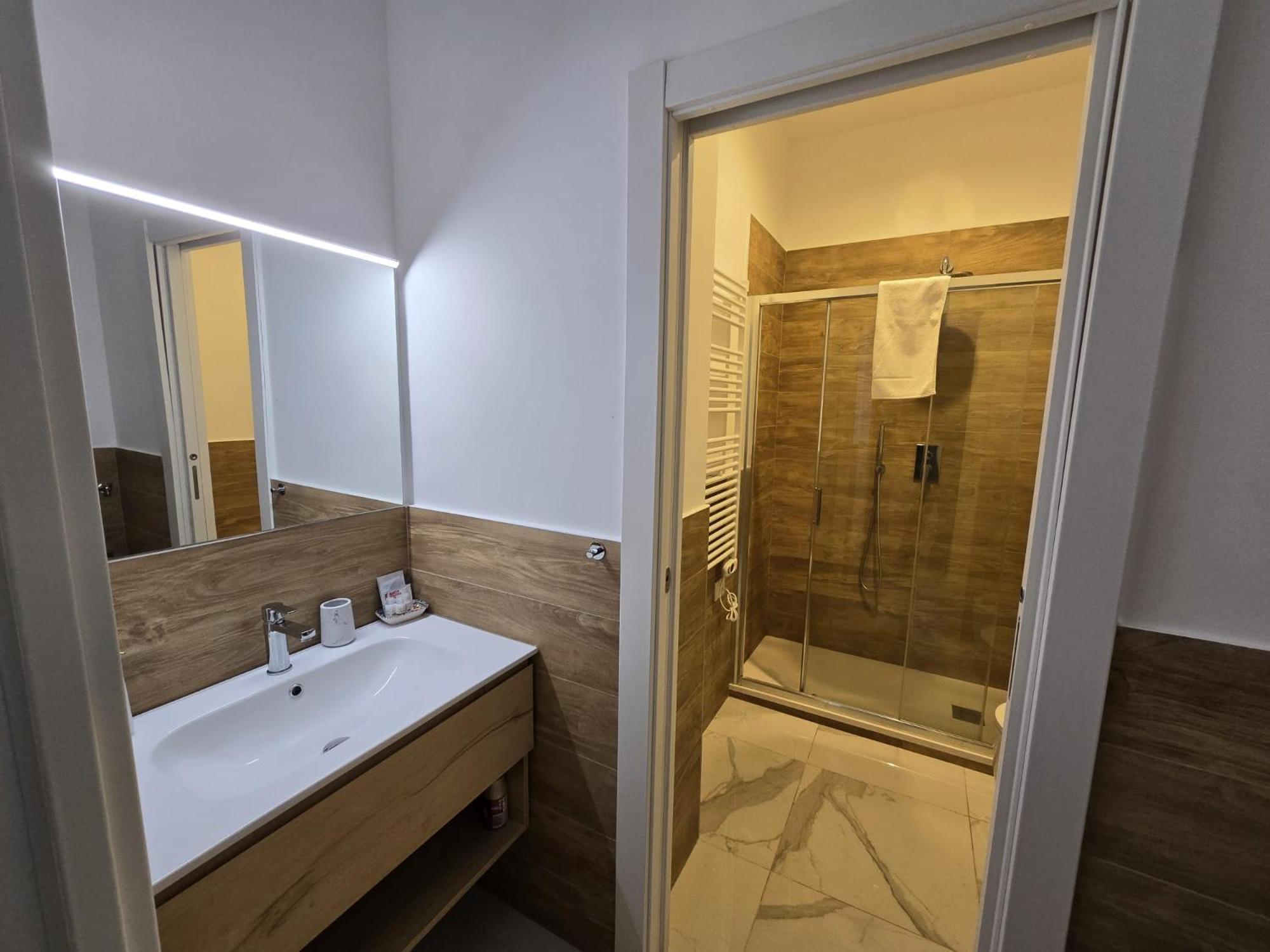 Apartment Reali Bonaccini Milan